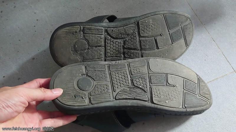 对鞋底磨损比较视频里包头凉鞋截图3.jpg